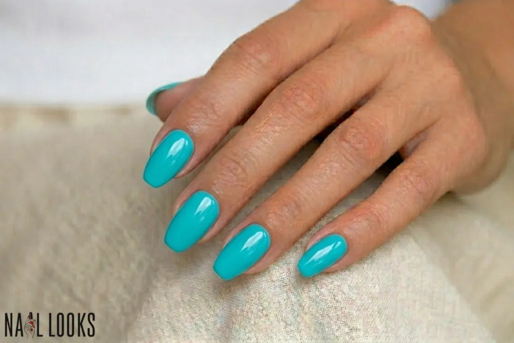 Bright Turquoise Nails