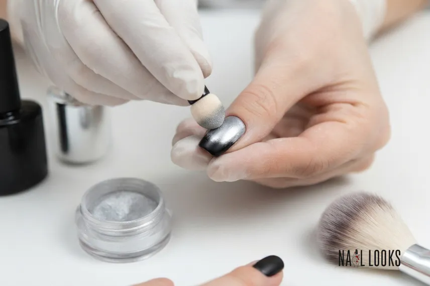 How to Remove Chrome Powder From Nails