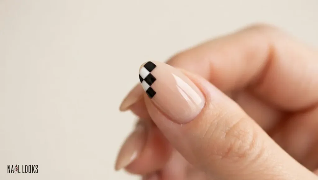 Mini Checkerboard Corner