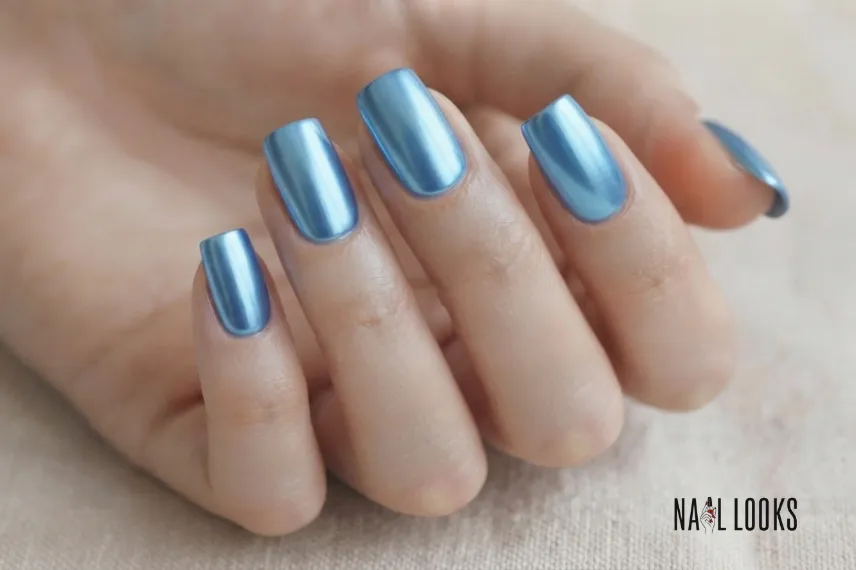 Blue Chrome Summer Nails